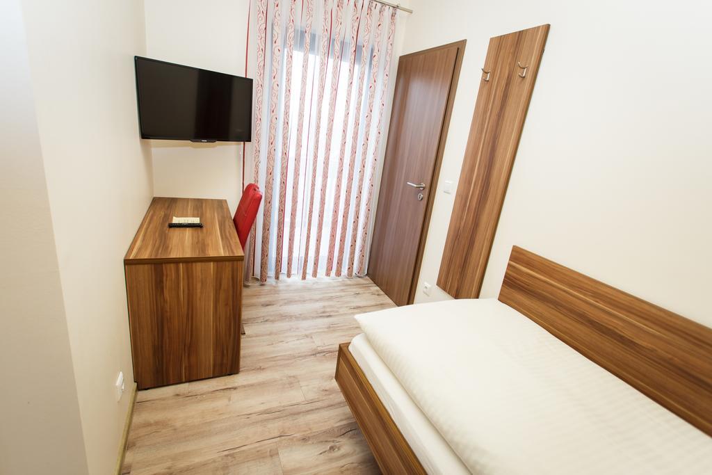 Bayrischer Hof Steinau an der Strasse Room photo